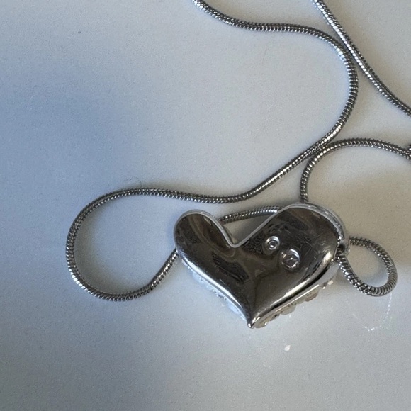 Swarovski Crystal Puffy Heart Necklace Silver Tone Rhodium Swan Logo Beautiful - Picture 3 of 5